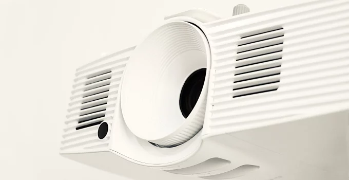 Factors to Consider When Choosing a Projector for Bedroom Ceiling 